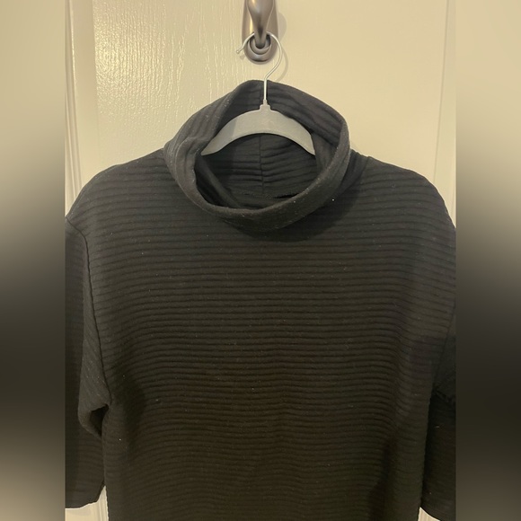 Thick ribbed funnel neck sweater - Picture 2 of 3